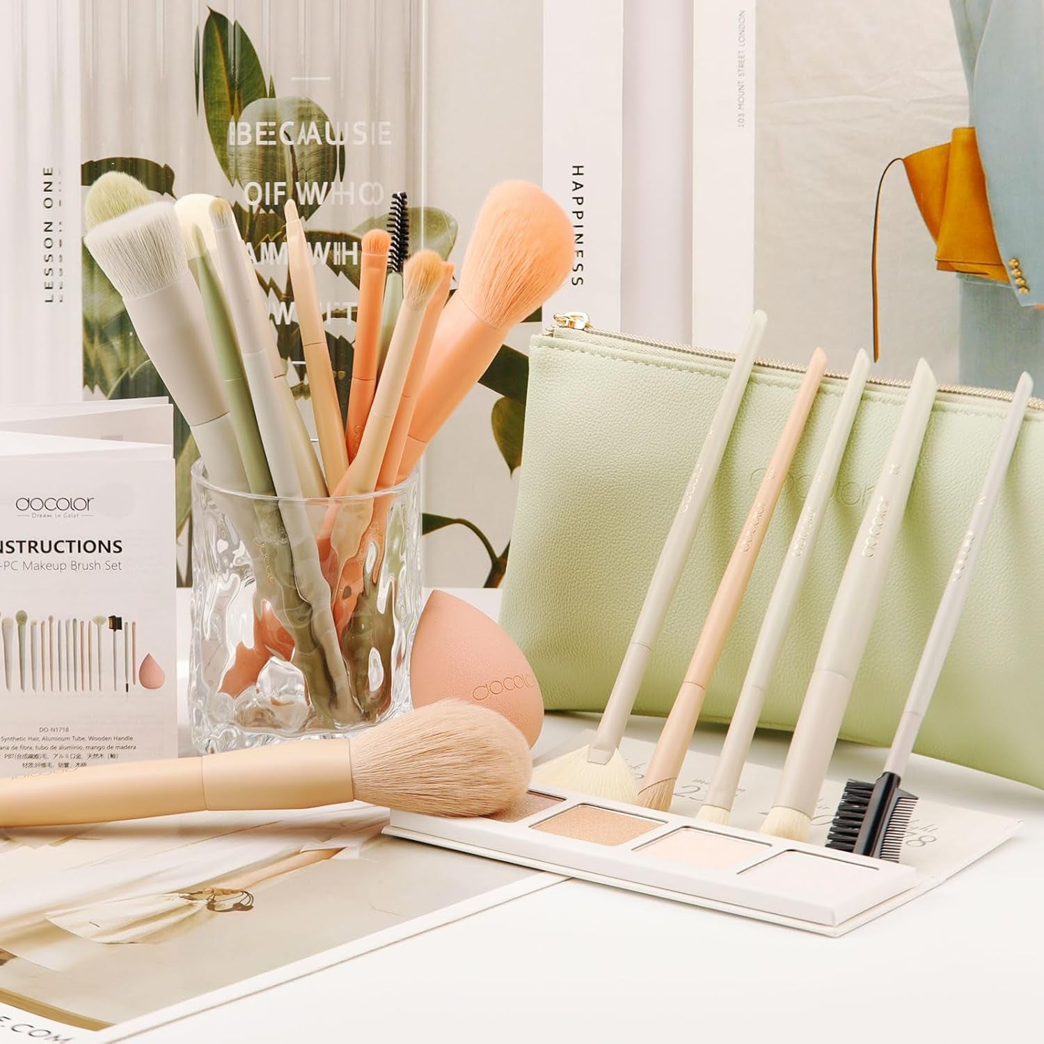 Makeup Brushes 17+2 Pcs with Makeup Bag and Makeup Sponge and Brush Protector Morandi Makeup Brush Set Premium Synthetic Hair Makeup Brush Wooden Handle Gift Box
