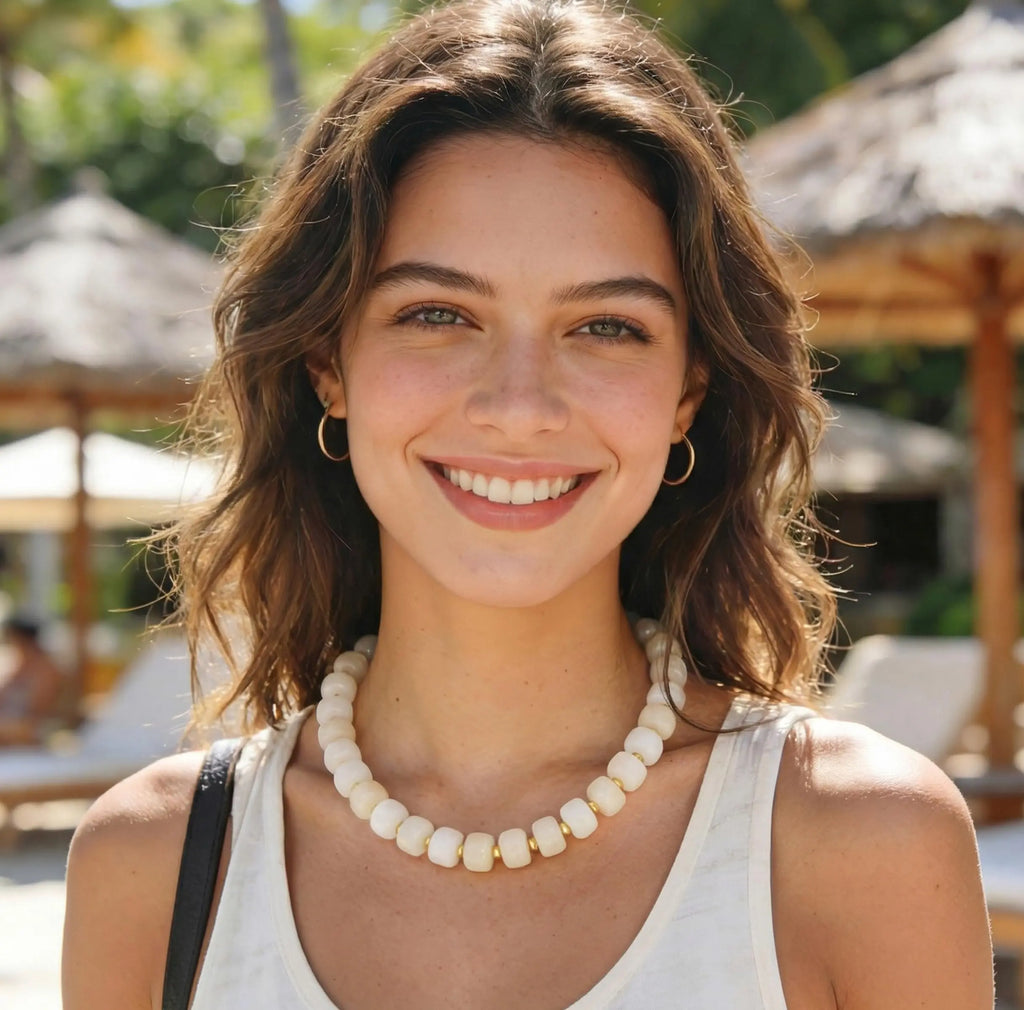 MIAZQ Dopamine Chunky Colorful Resin Bead Statement Necklace for Women Summer Beach Jewelry